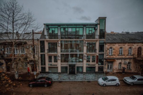  Discovery Hotel  Кутаиси
